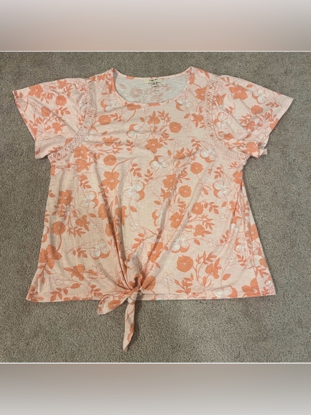 Como Blu Floral Tie-Front Top